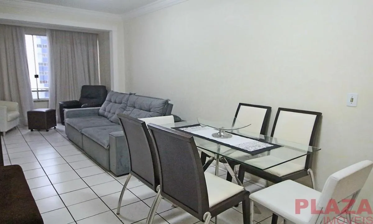 A Poucos Metros Da Praias, Com Rua Reta - Para Ate 10 Pessoas Balneário Camboriú 0*,  Brasilien