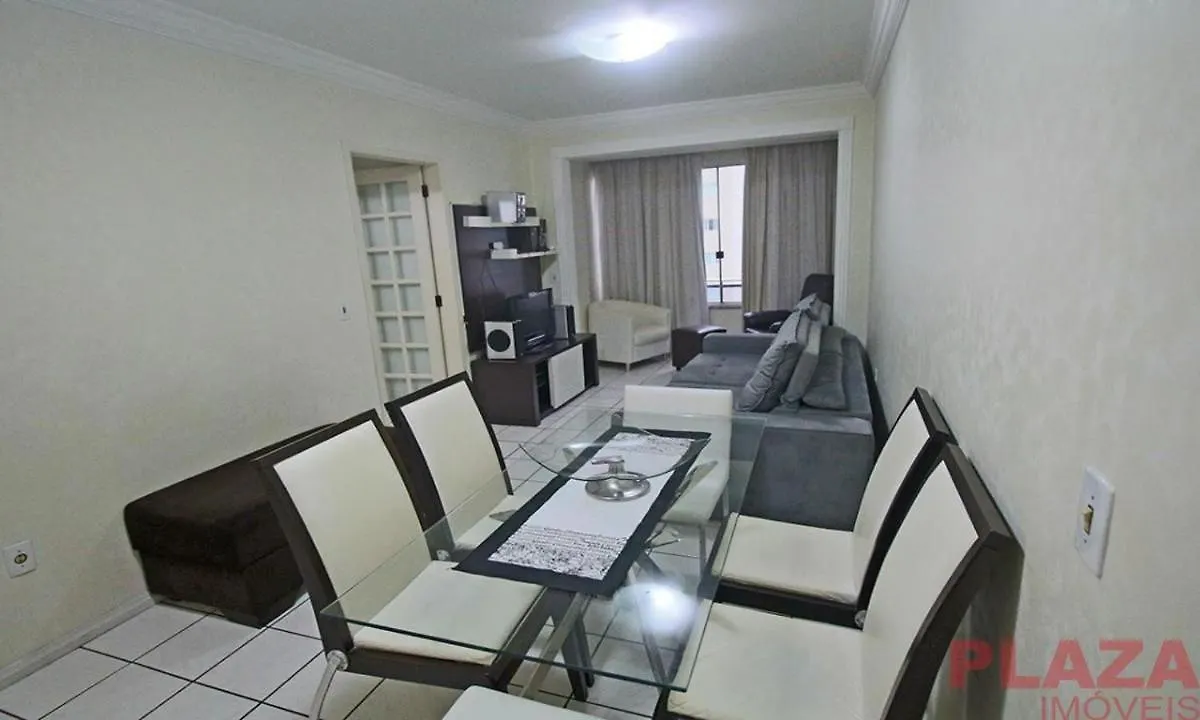 A Poucos Metros Da Praias, Com Rua Reta - Para Ate 10 Pessoas Balneário Camboriú Lejlighed
